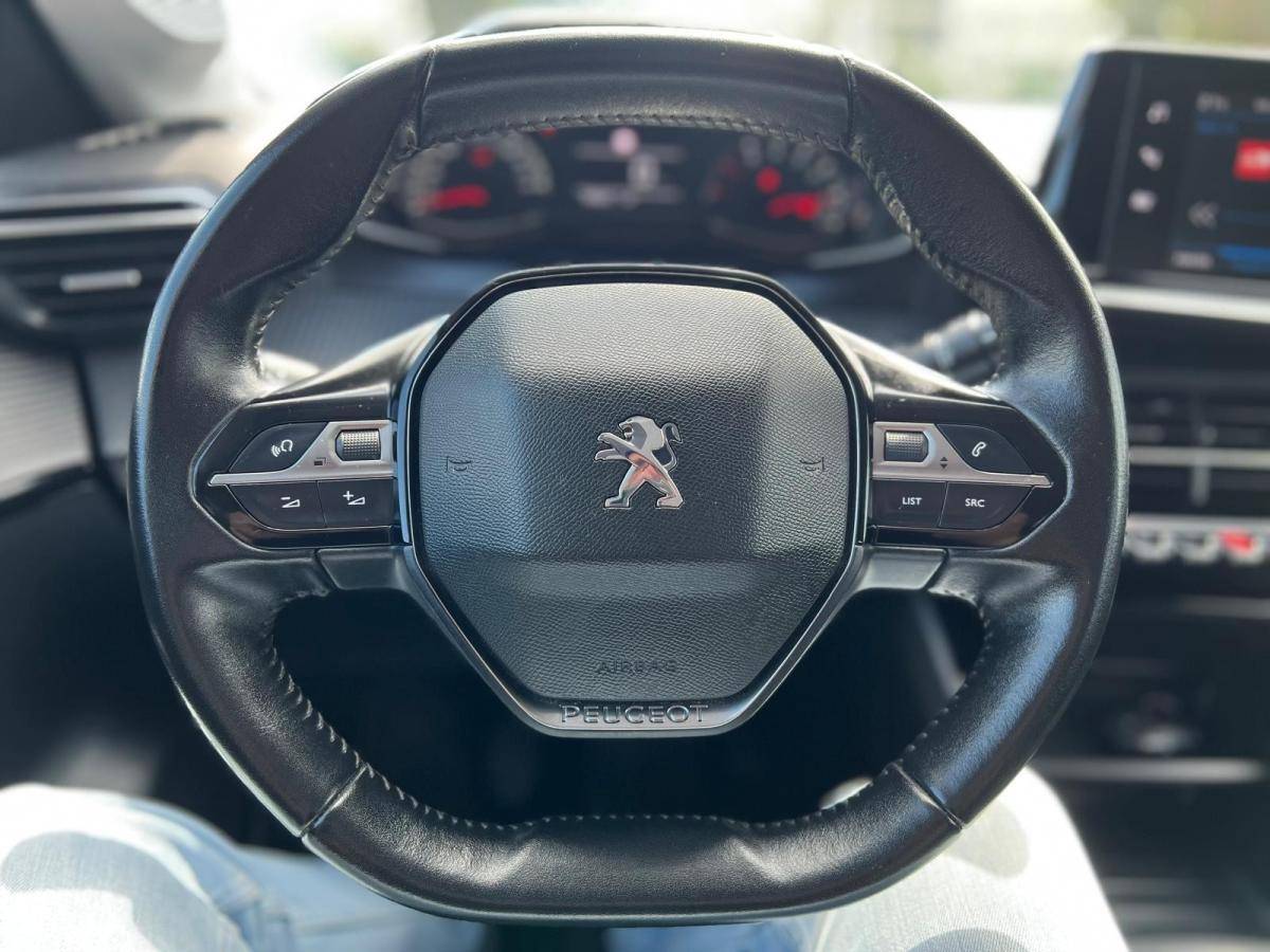 peugeot-208-2020-gasolina-1199cc