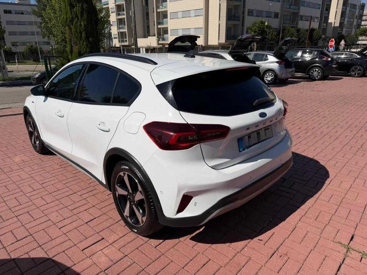 ford-focus-2023-gasolina-998cc