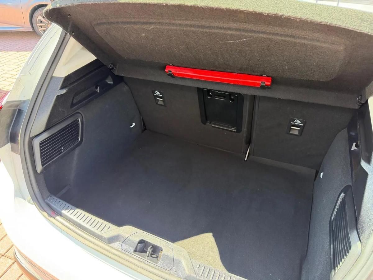 ford-focus-2023-gasolina-998cc