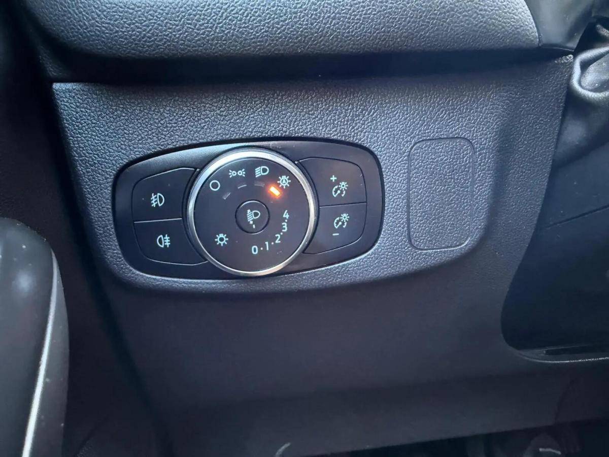 ford-focus-2023-gasolina-998cc