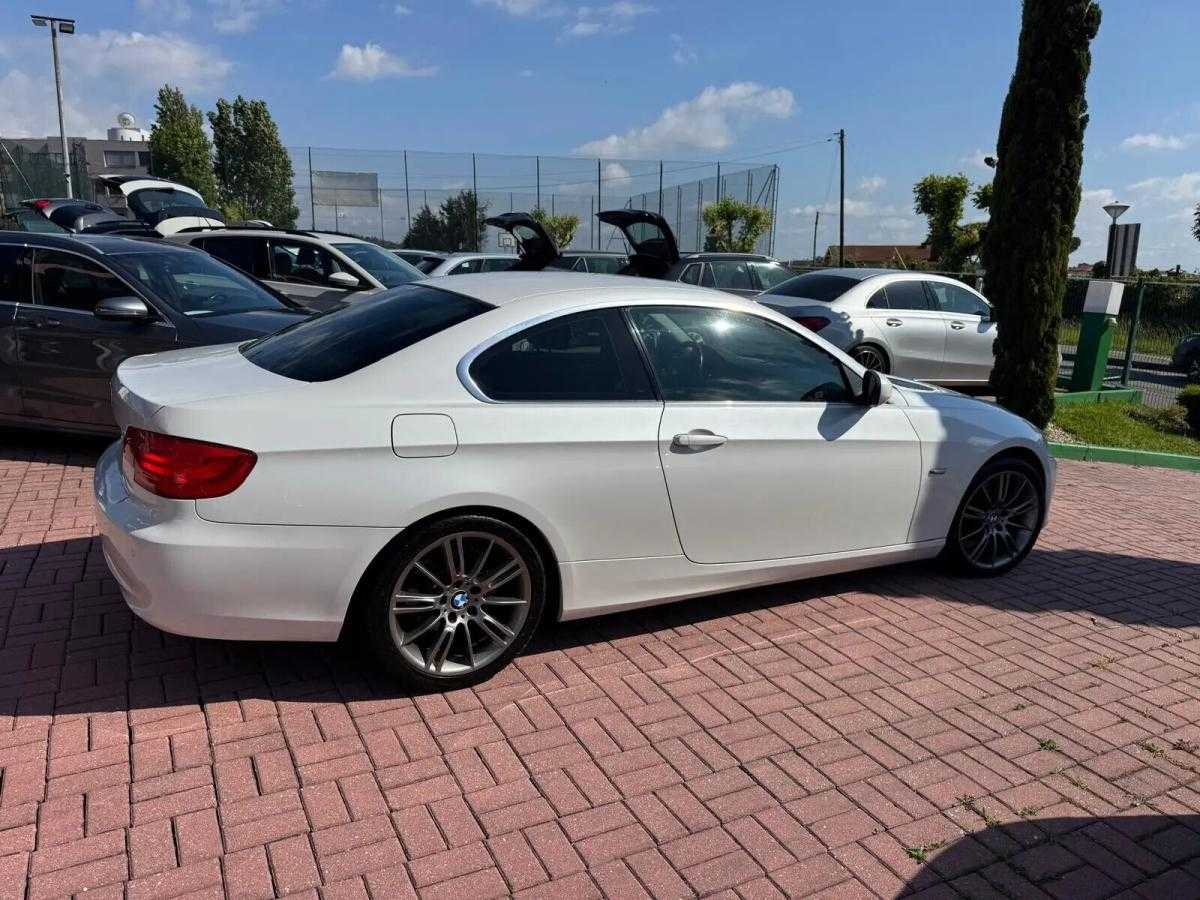 bmw-serie-3-320d-2011-diesel-1995cc