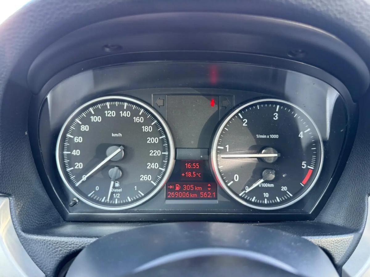 bmw-serie-3-320d-2011-diesel-1995cc