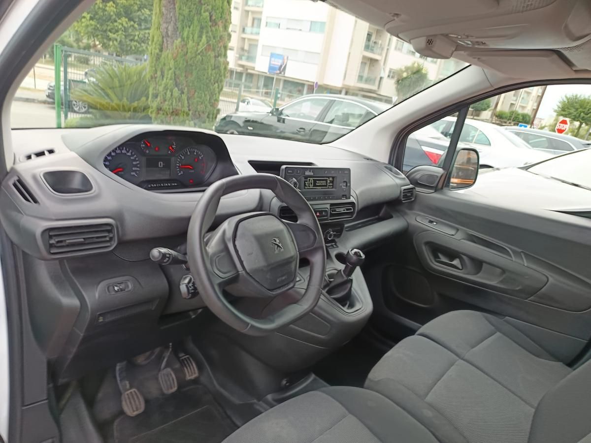 peugeot-partner-2021-diesel-1499cc