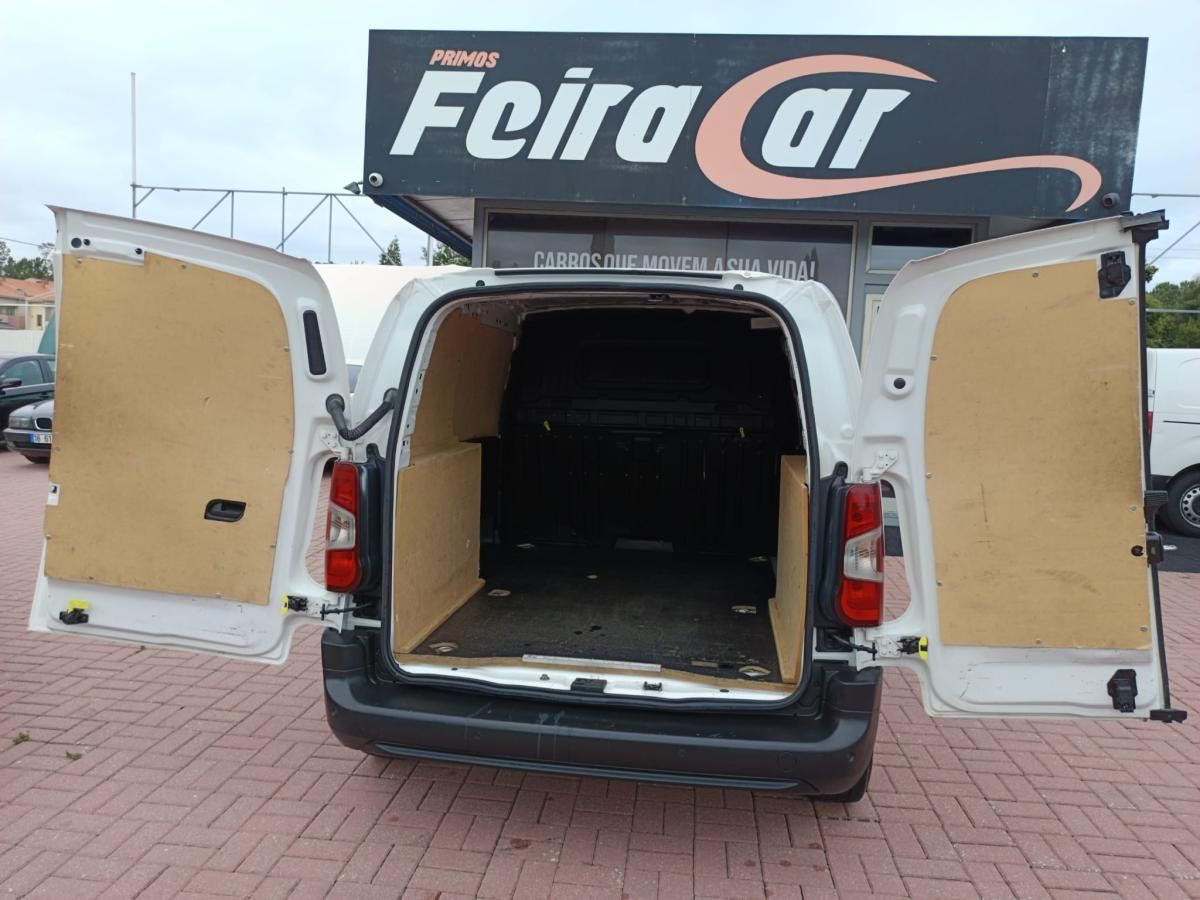 peugeot-partner-2021-diesel-1499cc