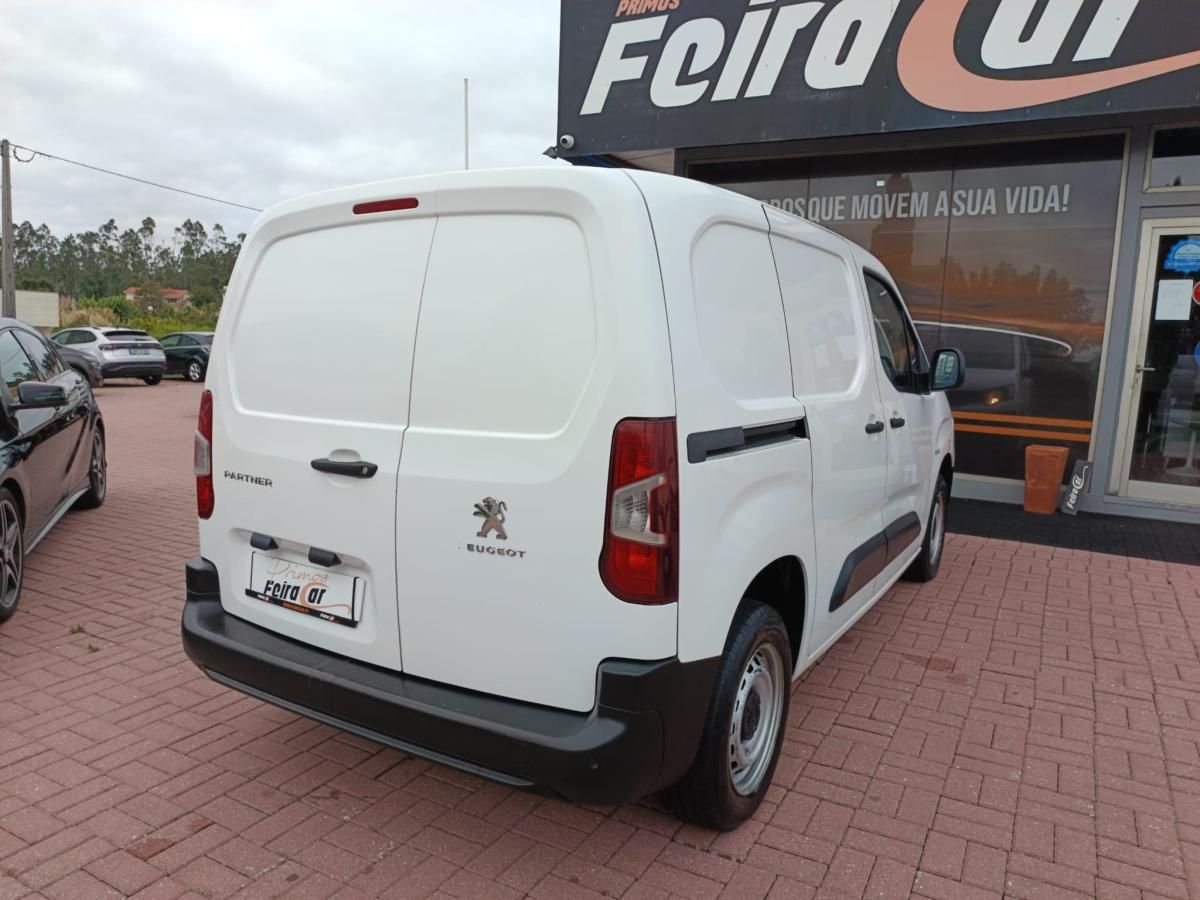peugeot-partner-2021-diesel-1499cc