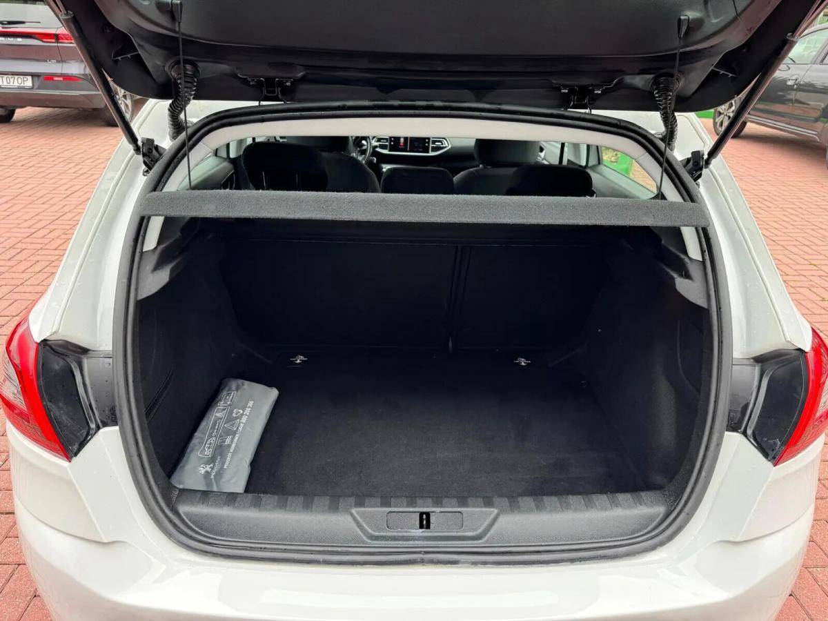peugeot-308-2019-diesel-1499cc