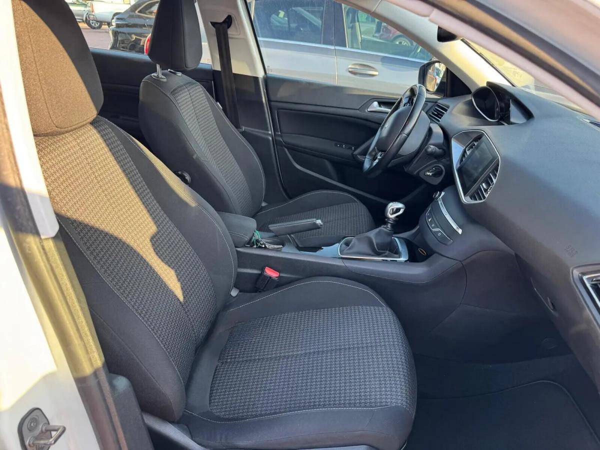 peugeot-308-2019-diesel-1499cc