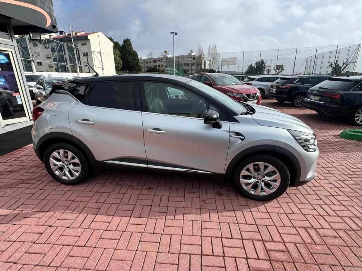 renault-captur-2022-hibrido-a-gasolina-1598cc