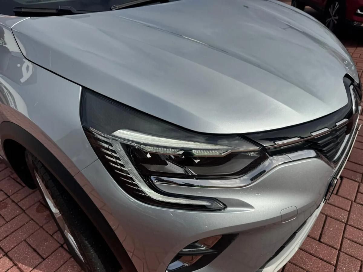 renault-captur-2022-hibrido-a-gasolina-1598cc