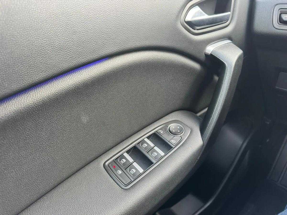 renault-captur-2022-hibrido-a-gasolina-1598cc