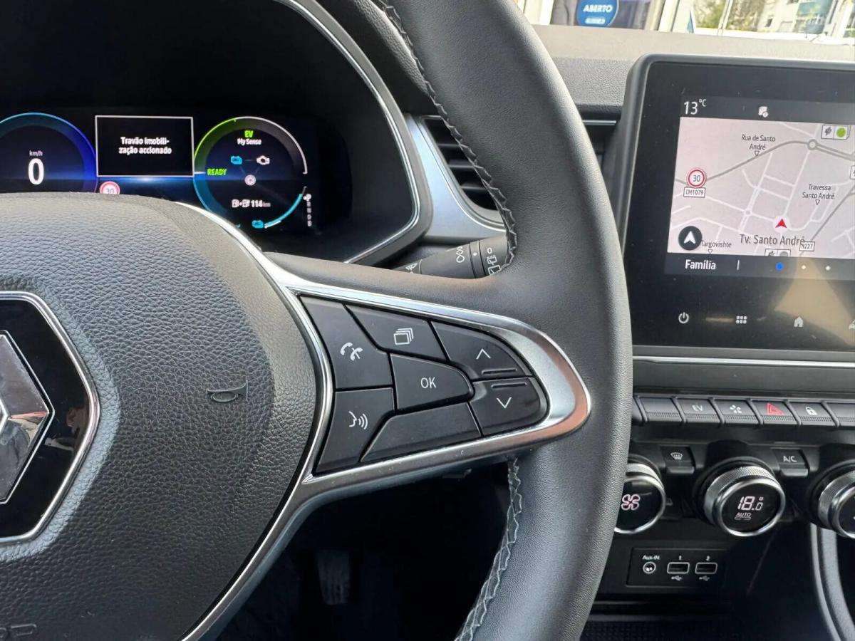 renault-captur-2022-hibrido-a-gasolina-1598cc