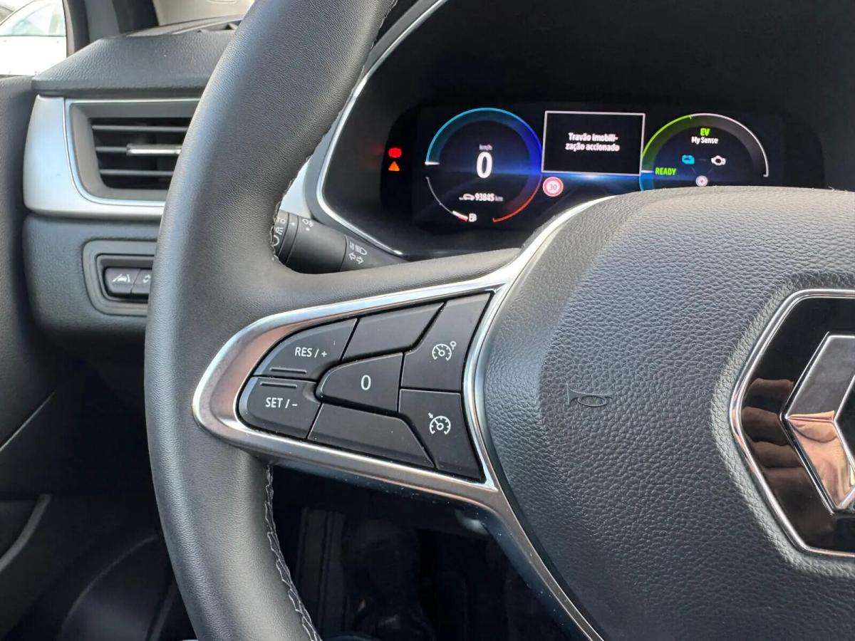 renault-captur-2022-hibrido-a-gasolina-1598cc