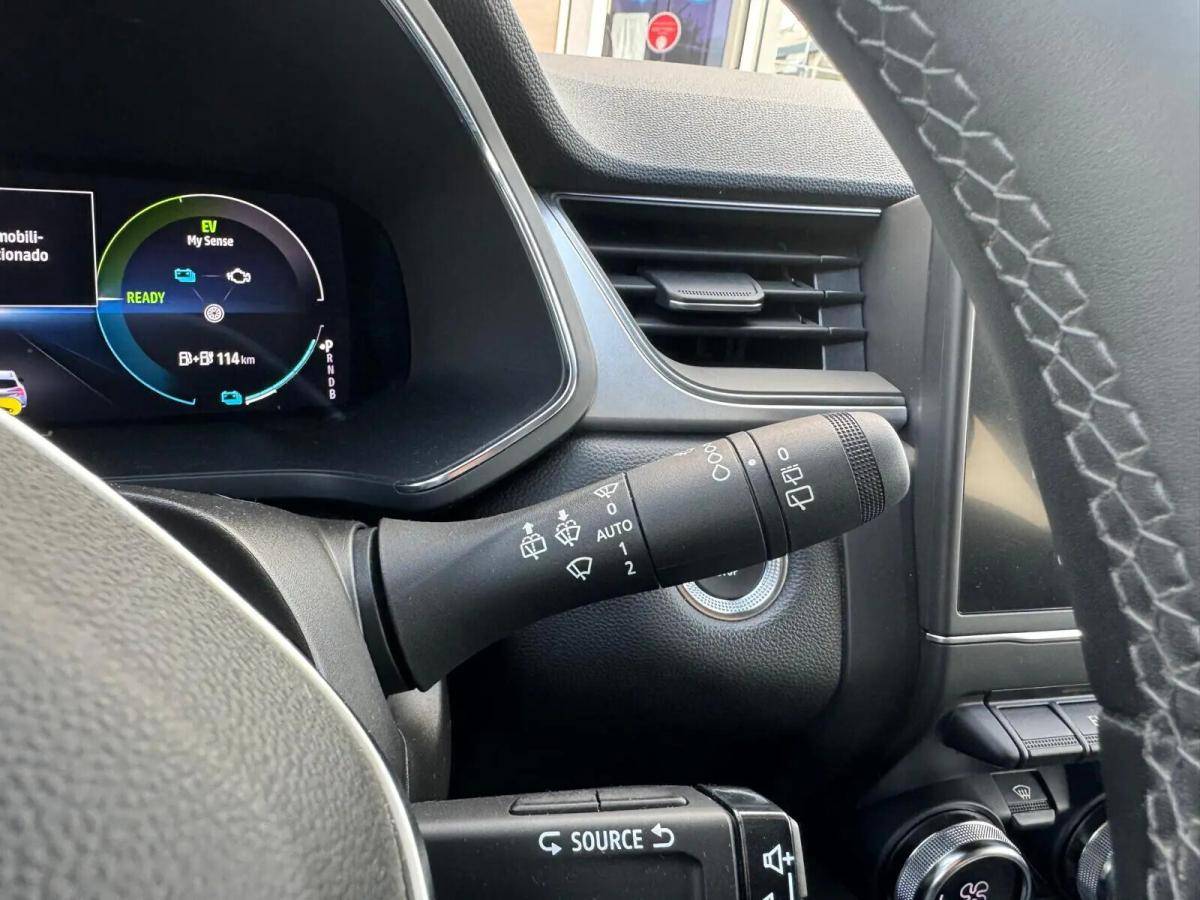 renault-captur-2022-hibrido-a-gasolina-1598cc
