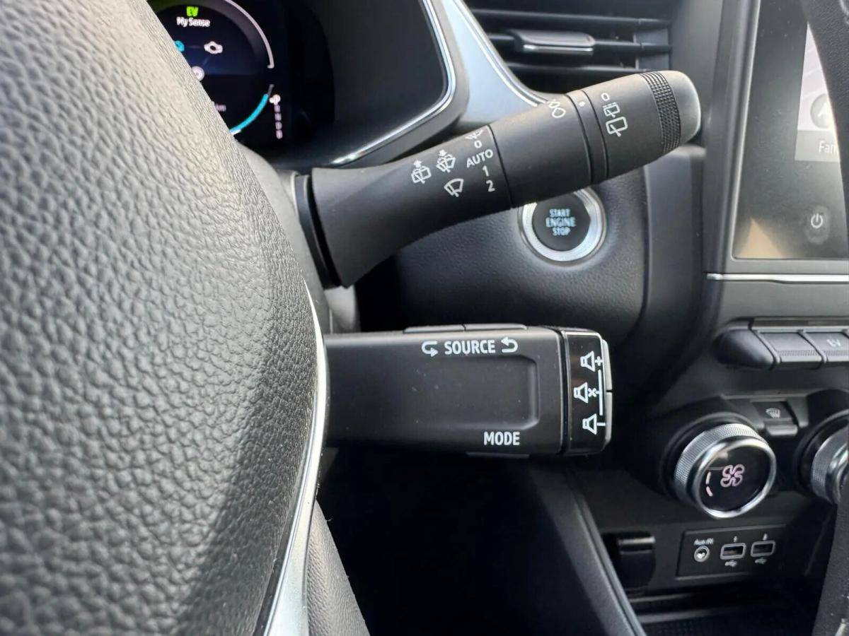 renault-captur-2022-hibrido-a-gasolina-1598cc