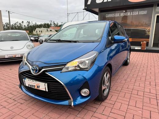 toyota-yaris-2015-hibrido-a-gasolina-1497cc