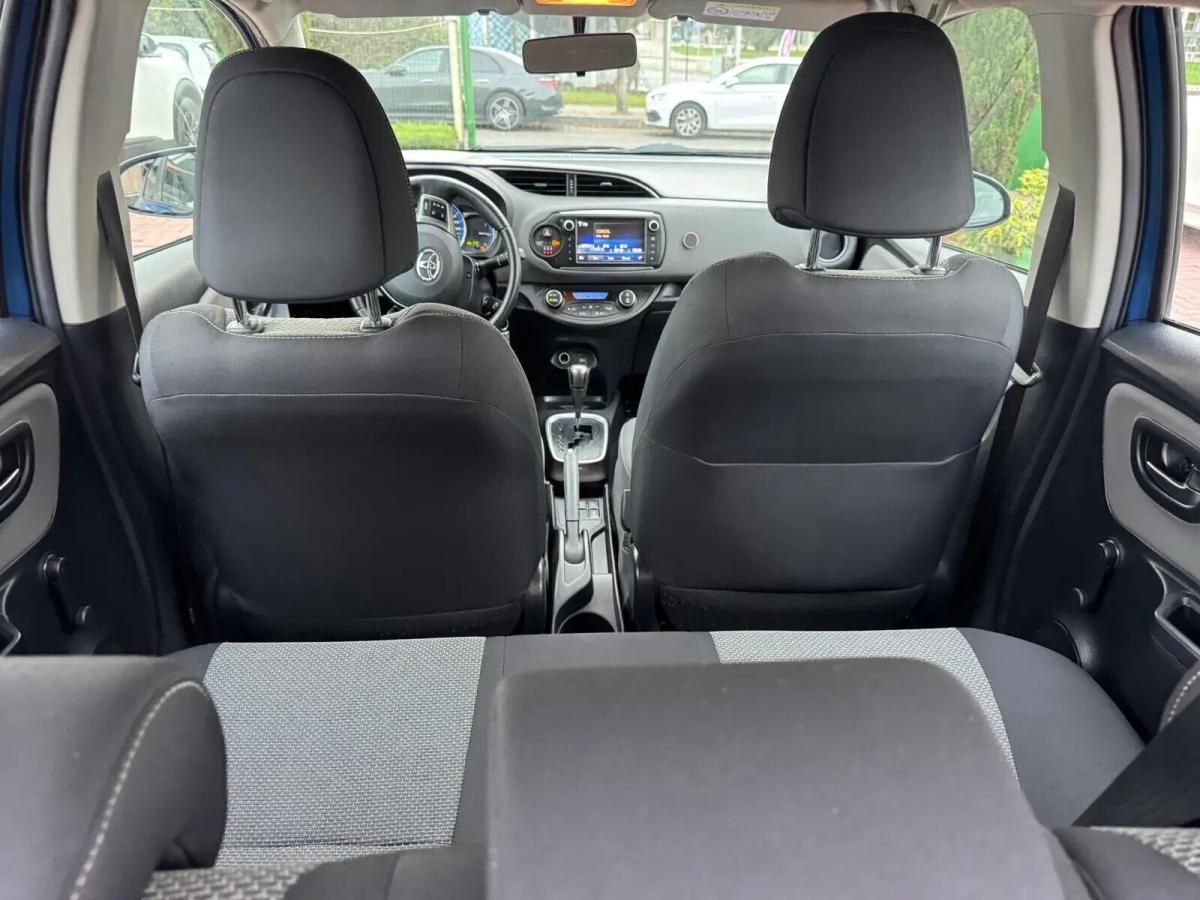 toyota-yaris-2015-hibrido-a-gasolina-1497cc