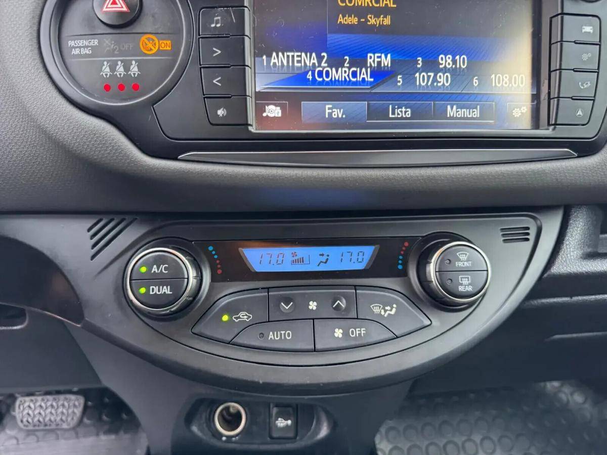 toyota-yaris-2015-hibrido-a-gasolina-1497cc