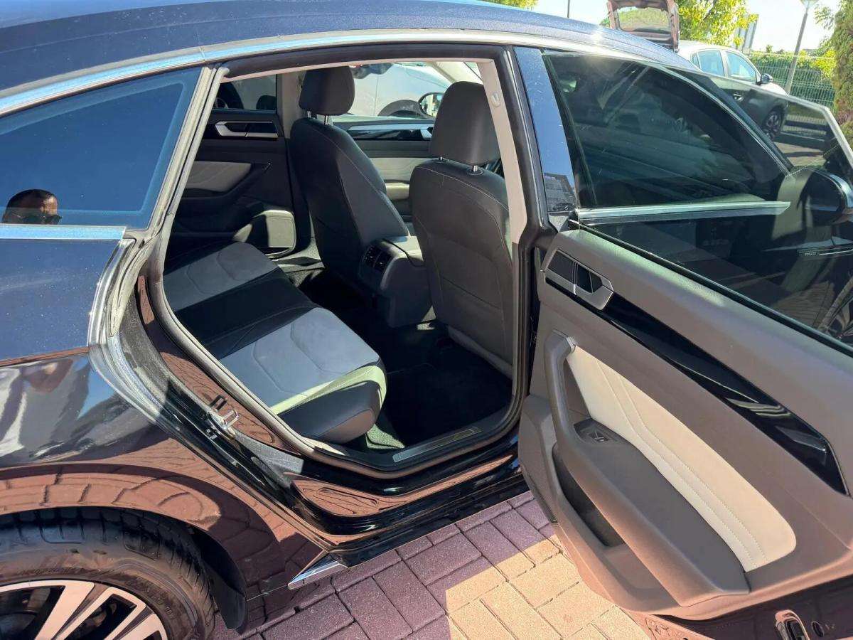volkswagen-arteon-2021-diesel-1968cc