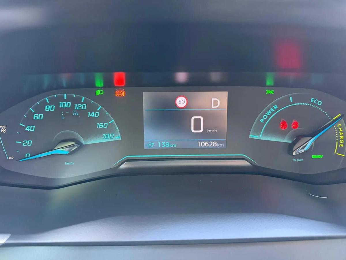 peugeot-e-208-2025-eletrico-0cc