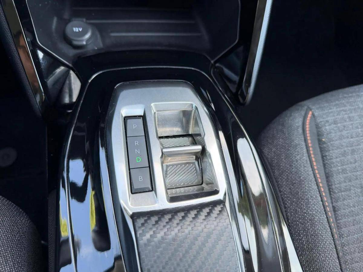 peugeot-e-208-2025-eletrico-0cc