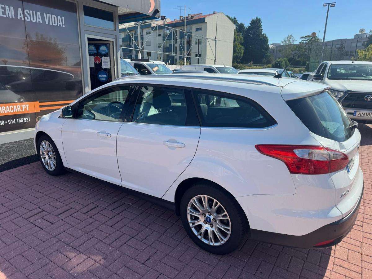 ford-focus-sw-2011-diesel-1560cc