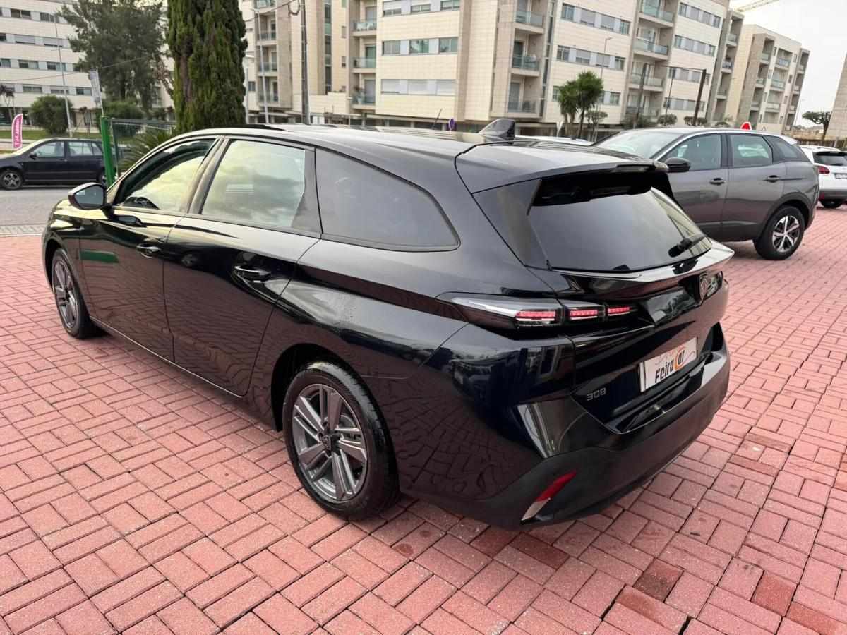 peugeot-308-sw-2022-gasolina-1199cc