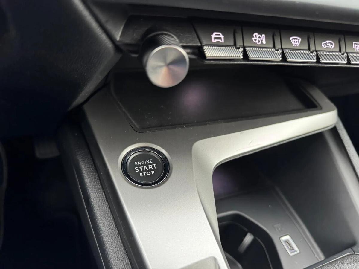 peugeot-308-sw-2022-gasolina-1199cc