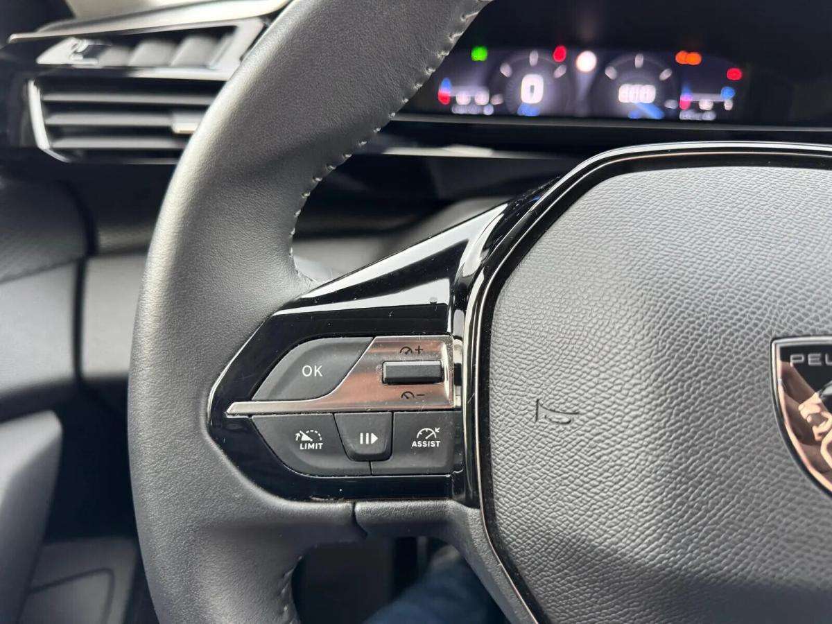 peugeot-308-sw-2022-gasolina-1199cc