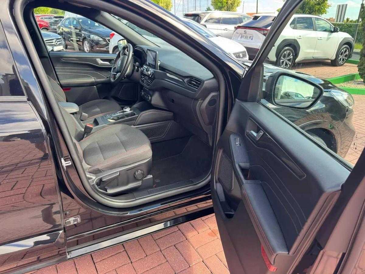 ford-kuga-2022-diesel-1499cc