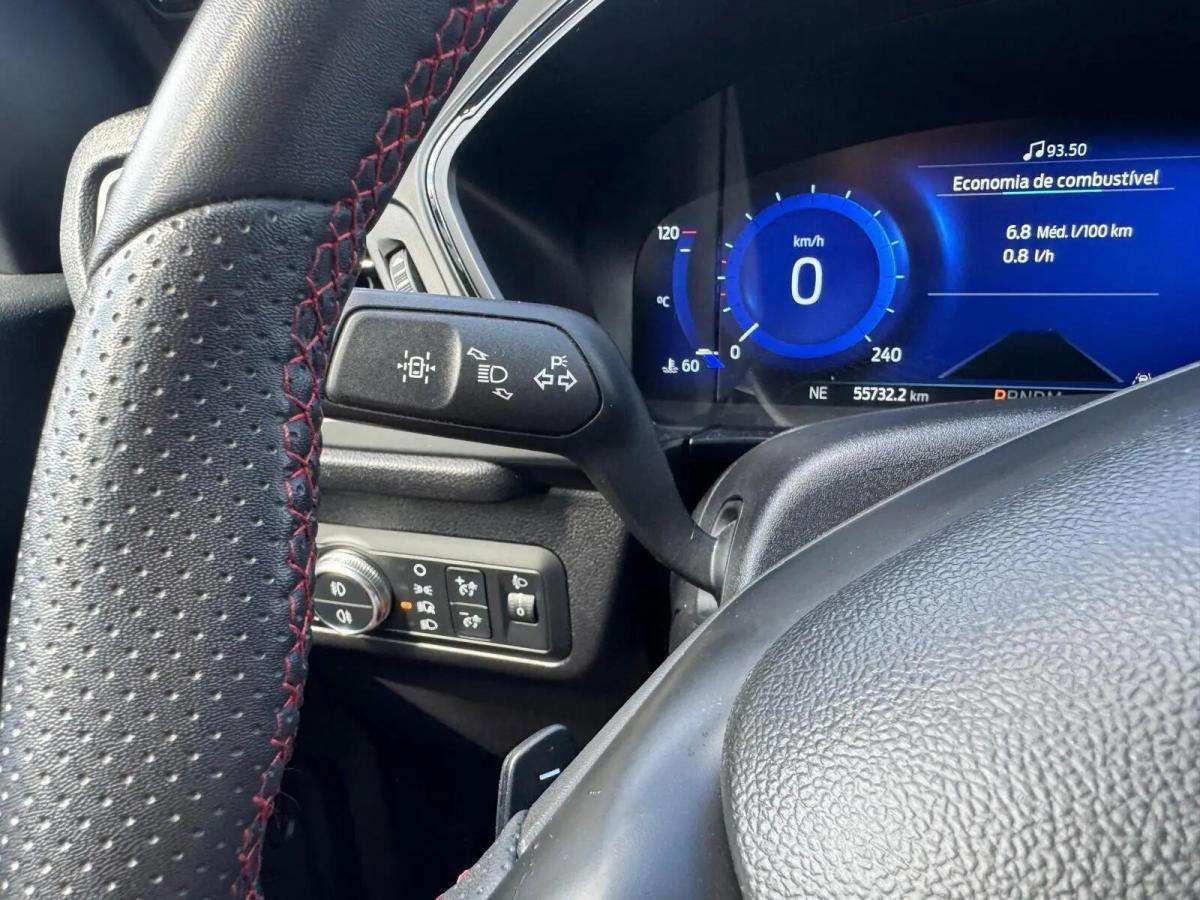 ford-kuga-2022-diesel-1499cc