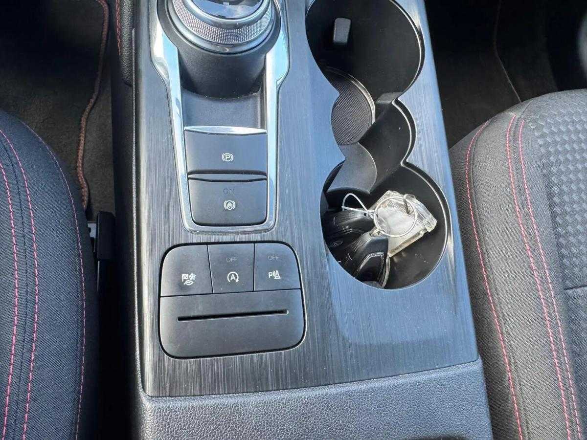 ford-kuga-2022-diesel-1499cc