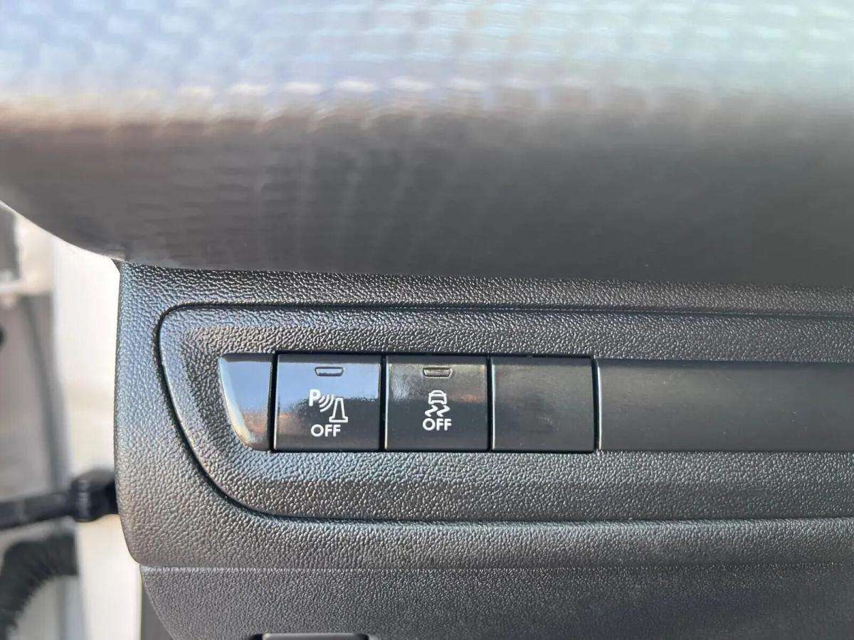 peugeot-2008-2017-gasolina-1199cc