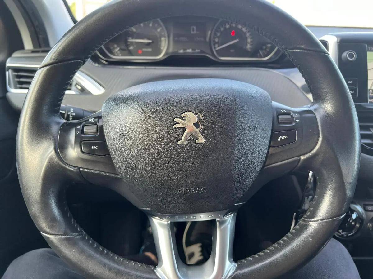 peugeot-2008-2017-gasolina-1199cc