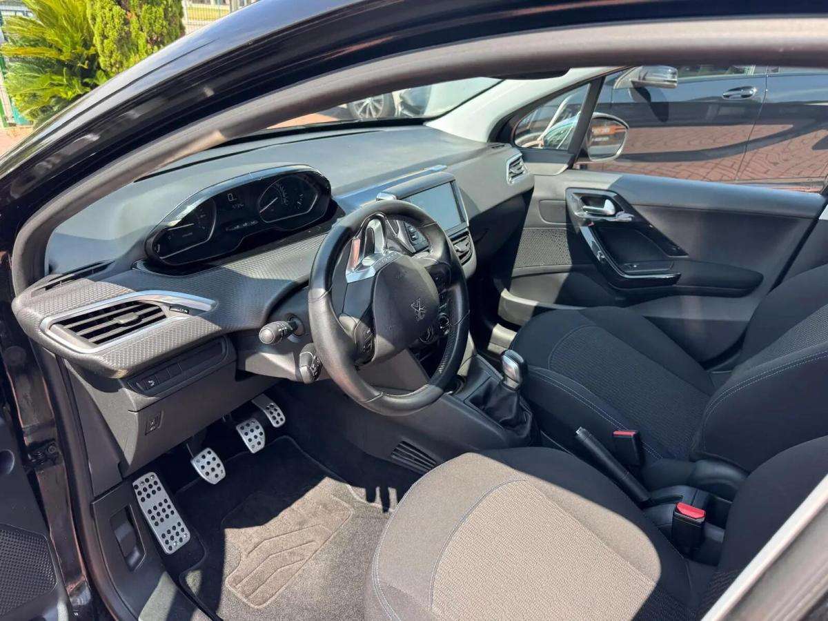 peugeot-208-2018-gasolina-1200cc