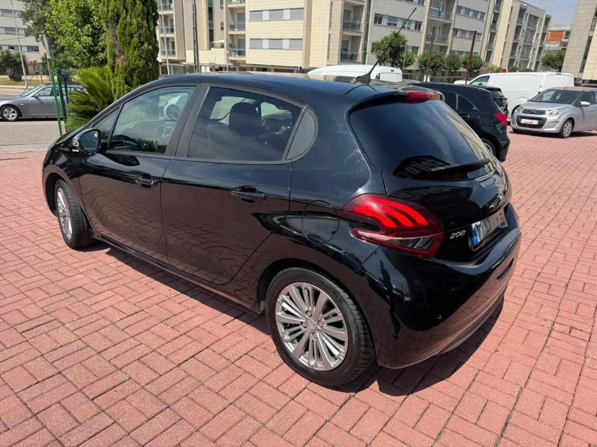 peugeot-208-2018-gasolina-1200cc