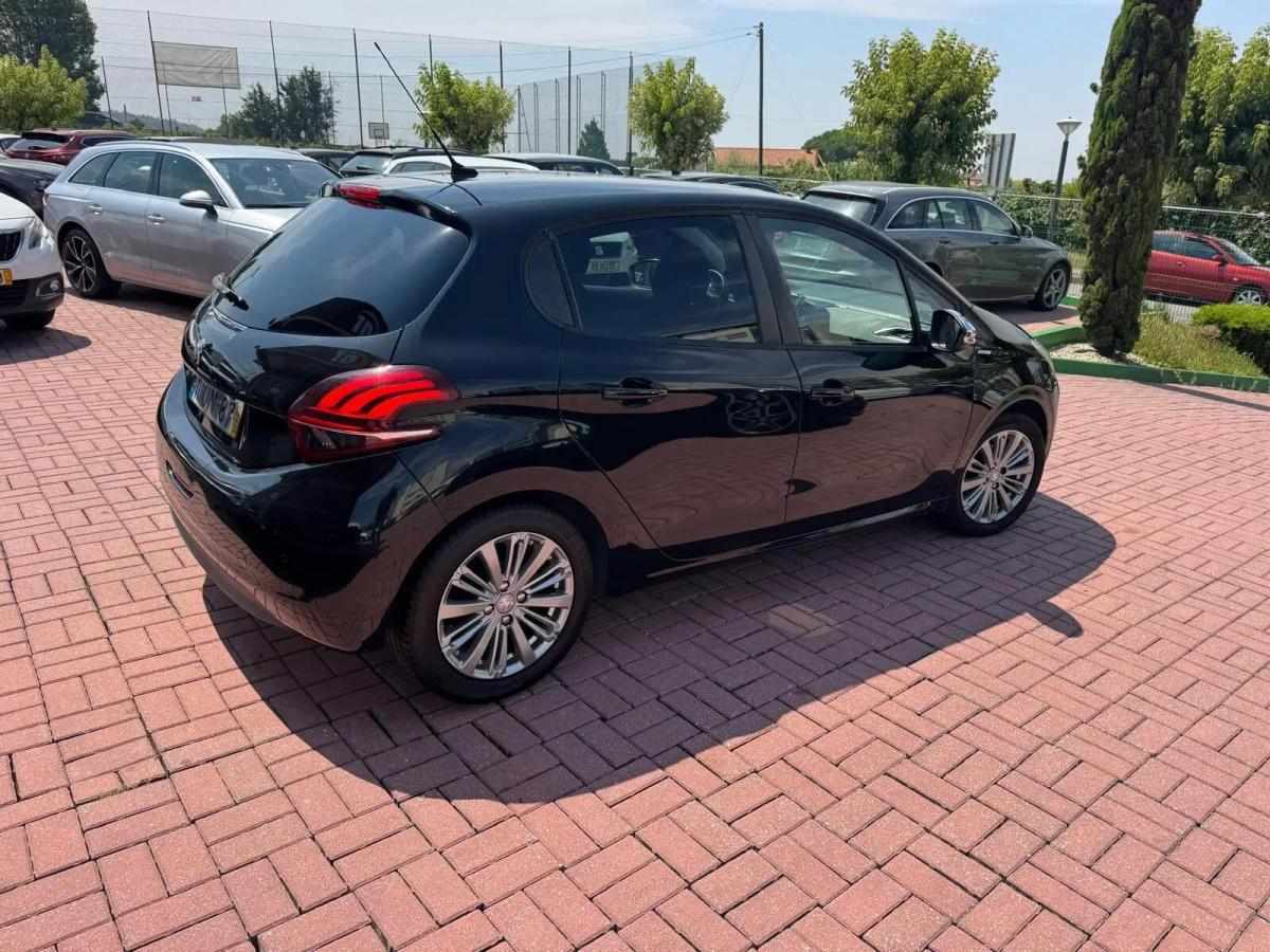 peugeot-208-2018-gasolina-1200cc
