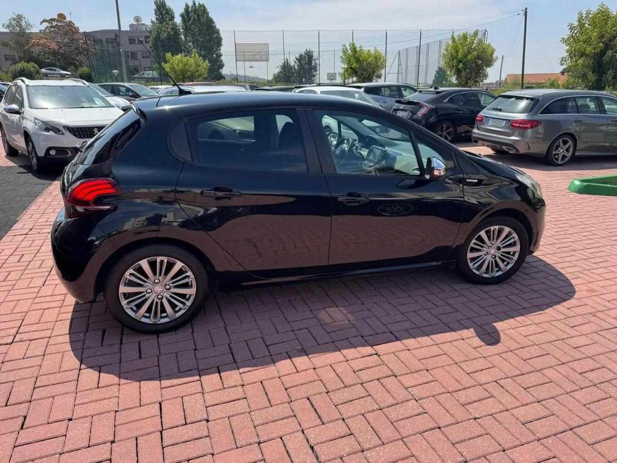 peugeot-208-2018-gasolina-1200cc