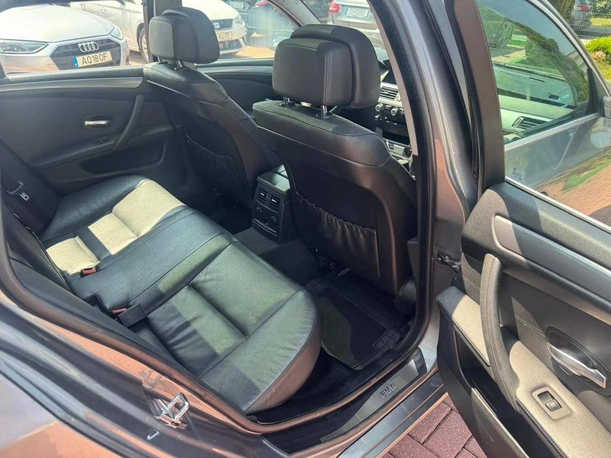 bmw-serie-5-520-da-touring-2009-diesel-1995cc