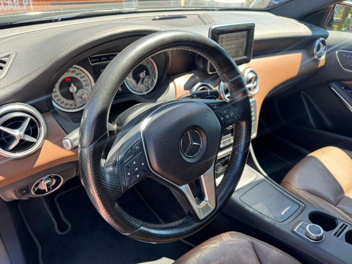 mercedes-benz-classe-a-2013-diesel-2143cc