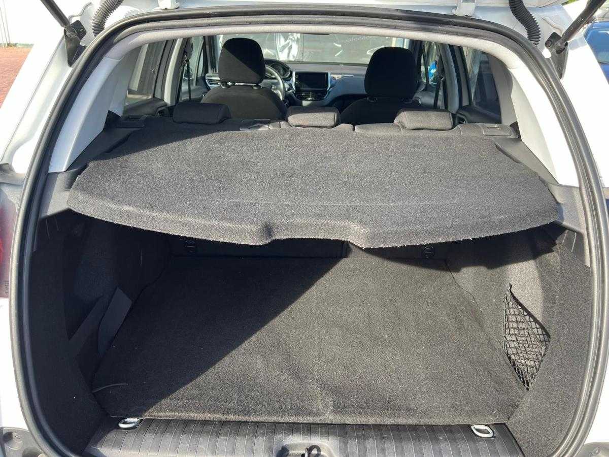 peugeot-2008-2017-gasolina-1199cc