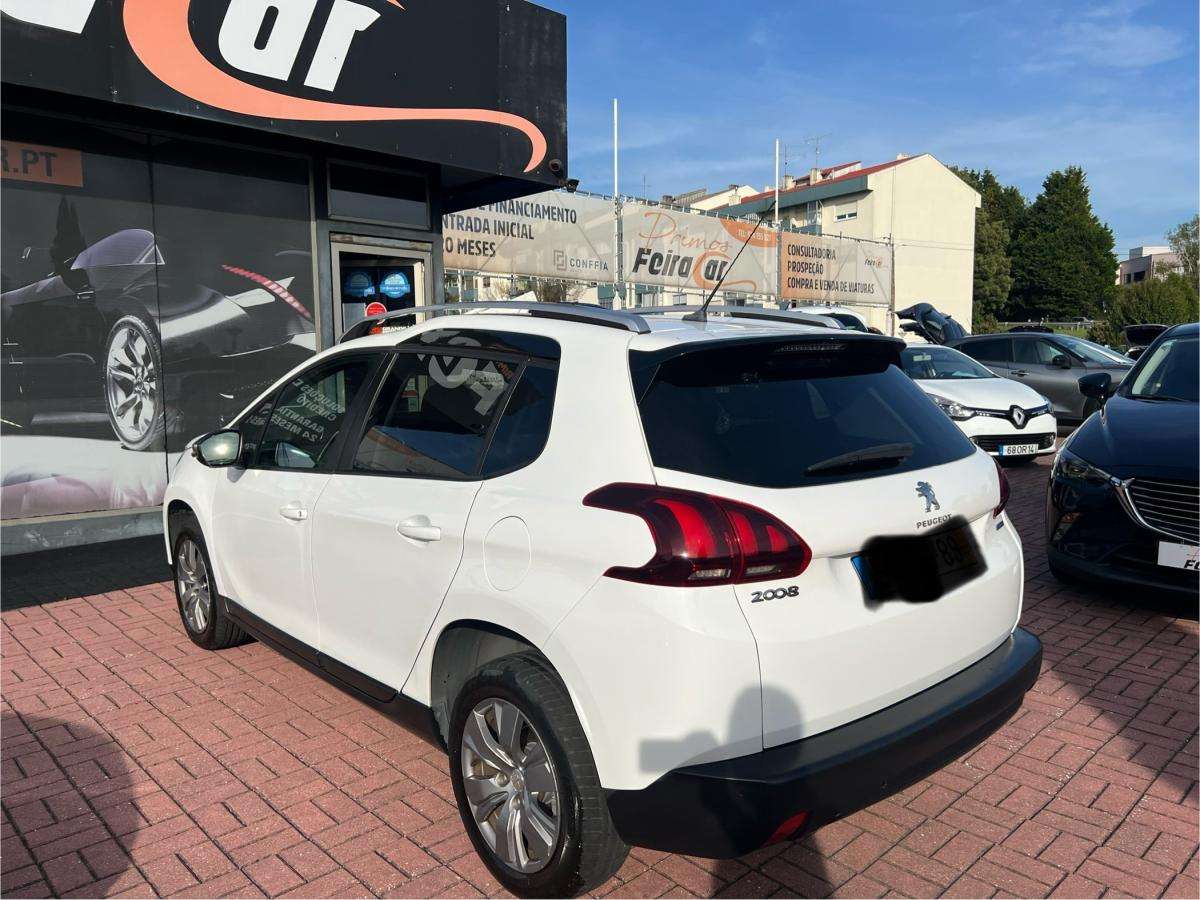 peugeot-2008-2017-gasolina-1199cc