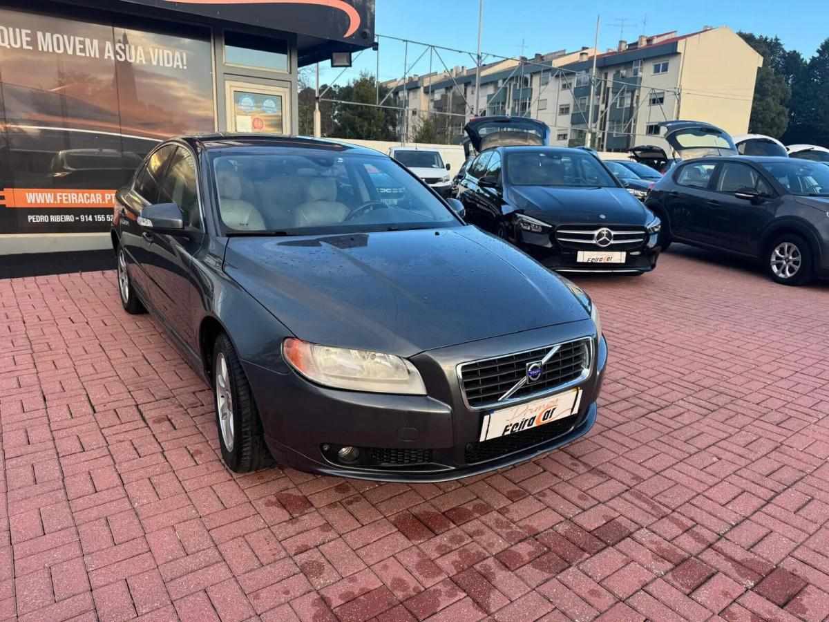 volvo-s80-2009-diesel-1997cc
