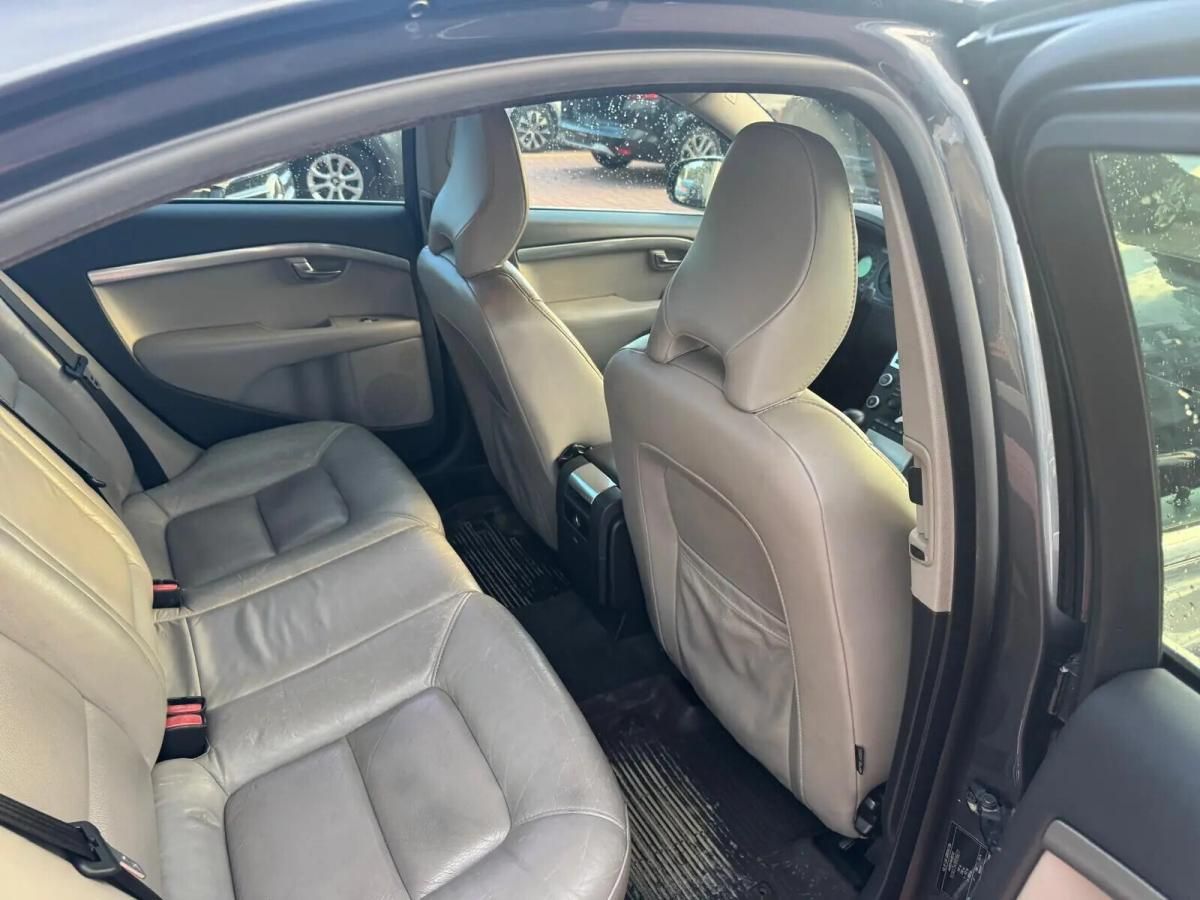 volvo-s80-2009-diesel-1997cc