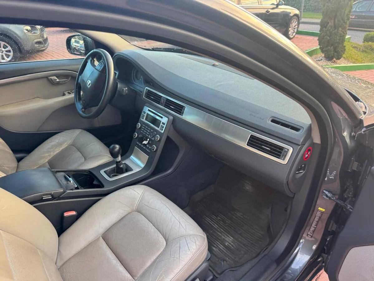 volvo-s80-2009-diesel-1997cc