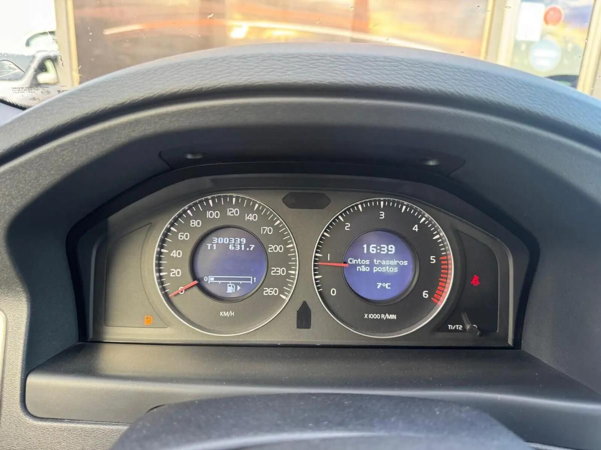 volvo-s80-2009-diesel-1997cc