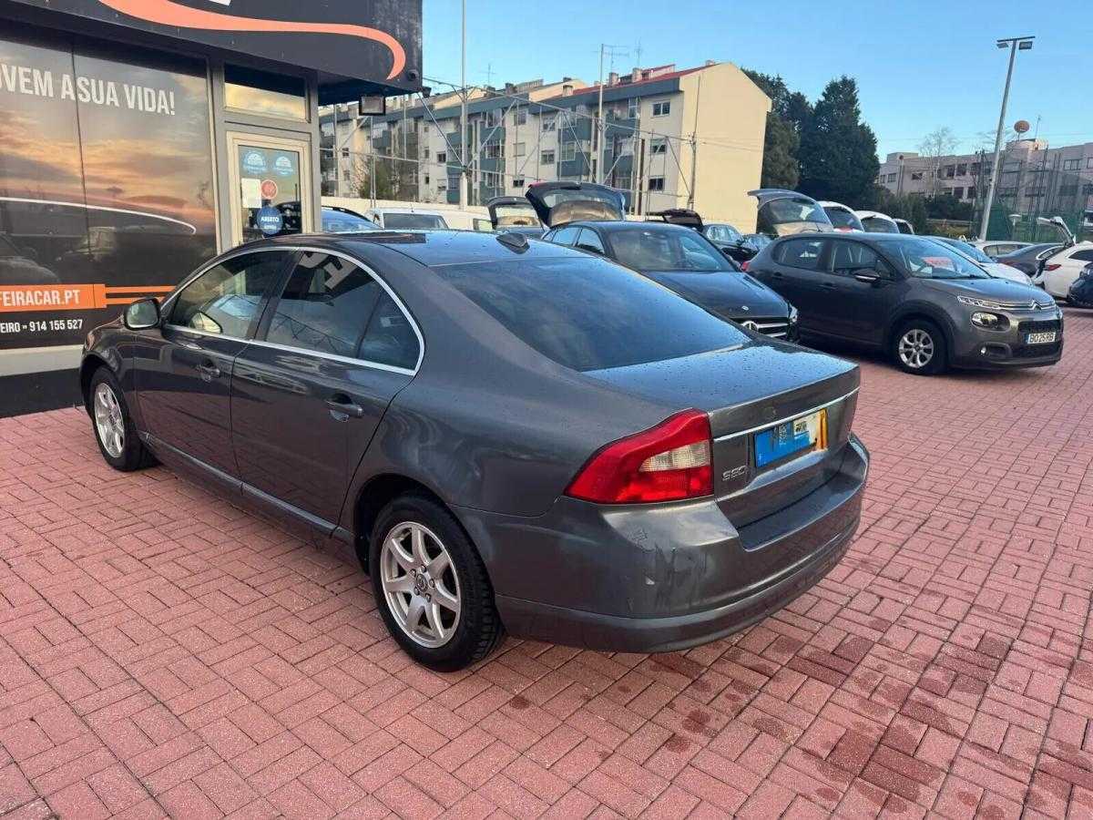 volvo-s80-2009-diesel-1997cc