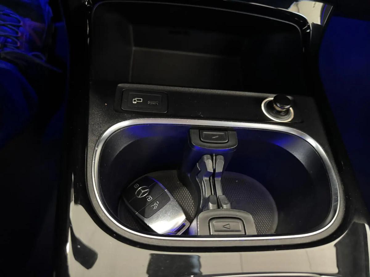 mercedes-benz-classe-a-a-180-limousine-auto-style-plus-gps-led-2019-diesel-1461cc