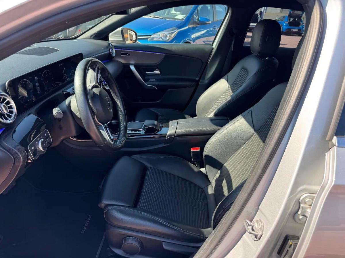 mercedes-benz-classe-a-a-180-limousine-auto-style-plus-gps-led-2019-diesel-1461cc