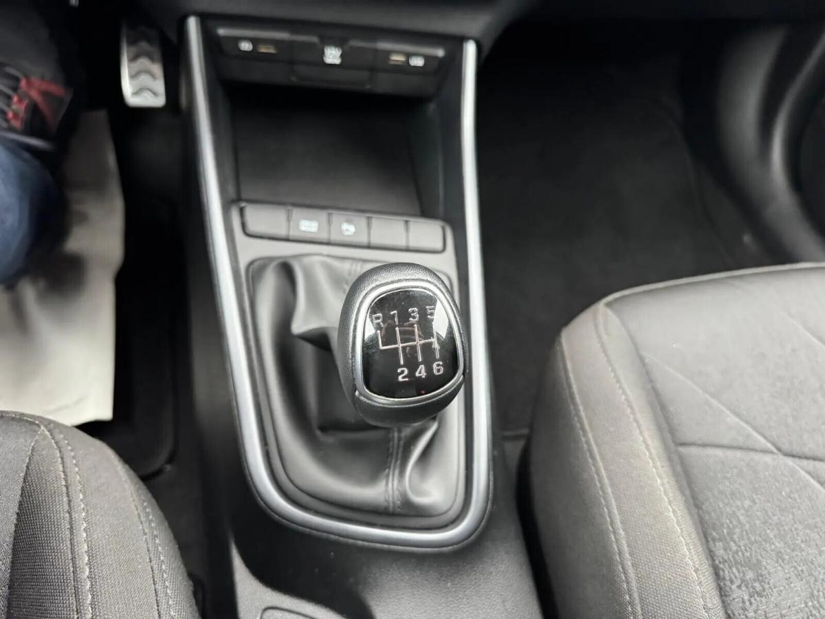 hyundai-bayon-2023-gasolina-998cc