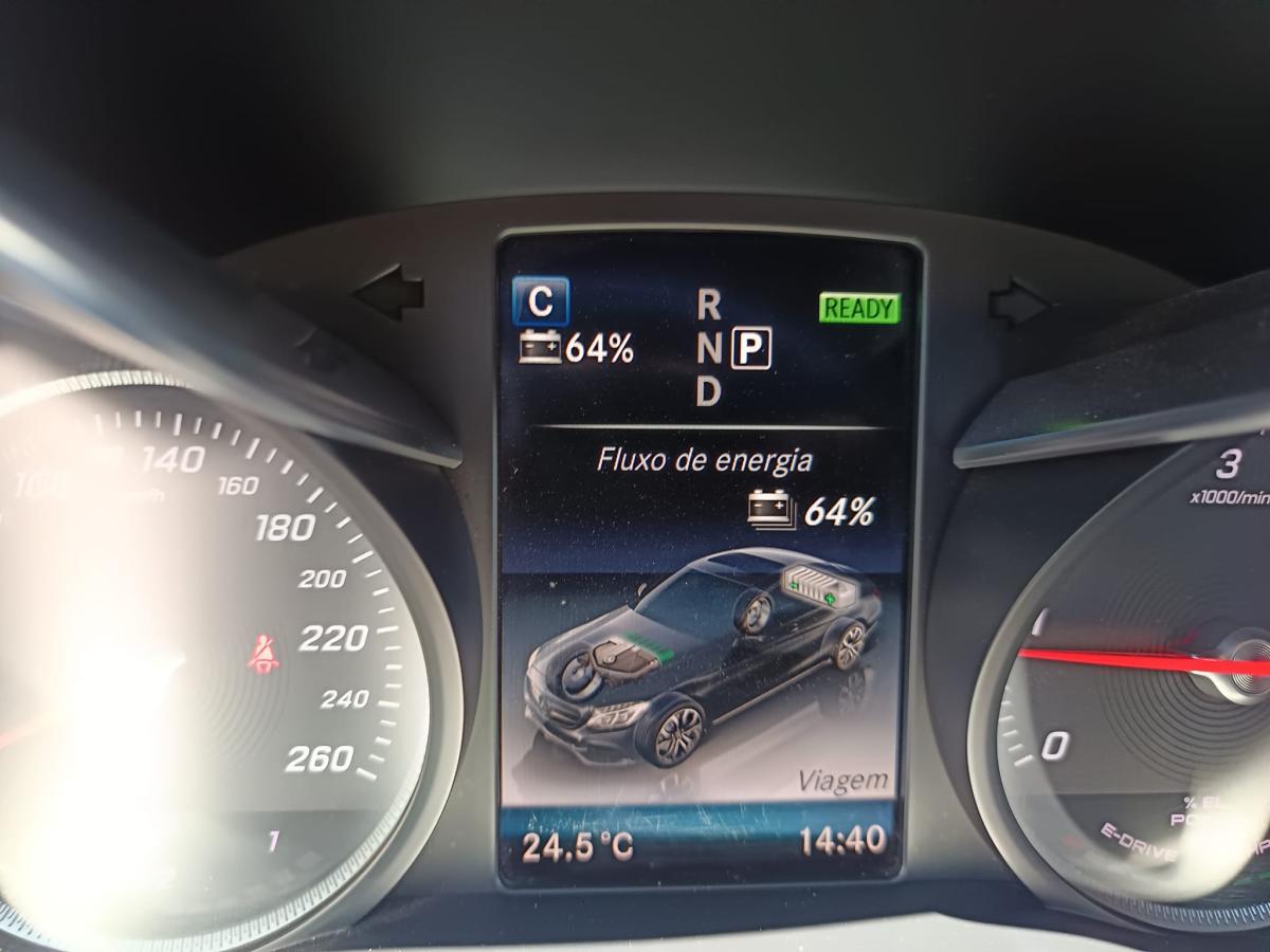 mercedes-benz-classe-c-2015-hibrido-a-diesel-2143cc